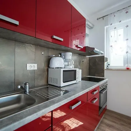 De Luxe Mediteran 2**** Апартаменты