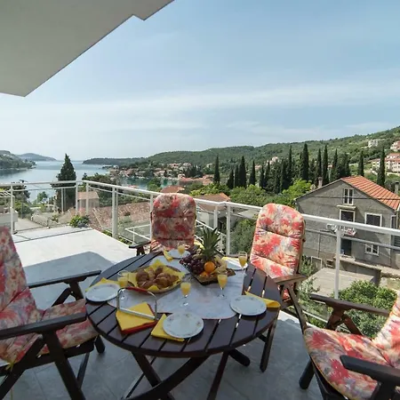 De Luxe Mediteran 2**** Zaton (Dubrovnik-Neretva)