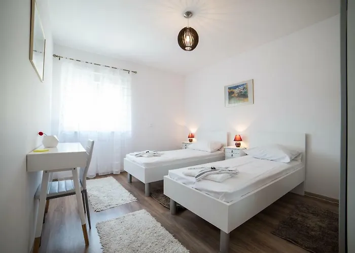 De Luxe Mediteran 2**** Zaton (Dubrovnik-Neretva)