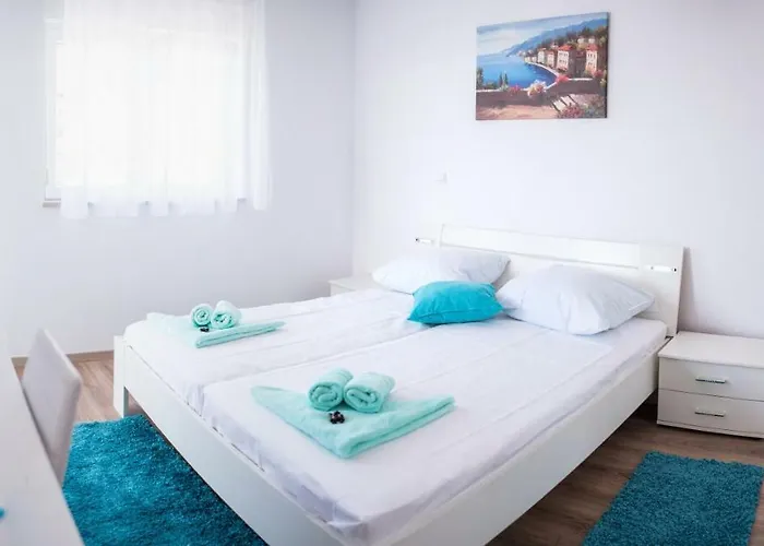 Appartement De Luxe Mediteran 2**** *