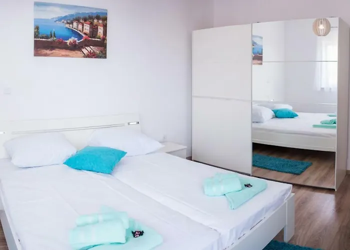 De Luxe Mediteran 2**** Apartament *